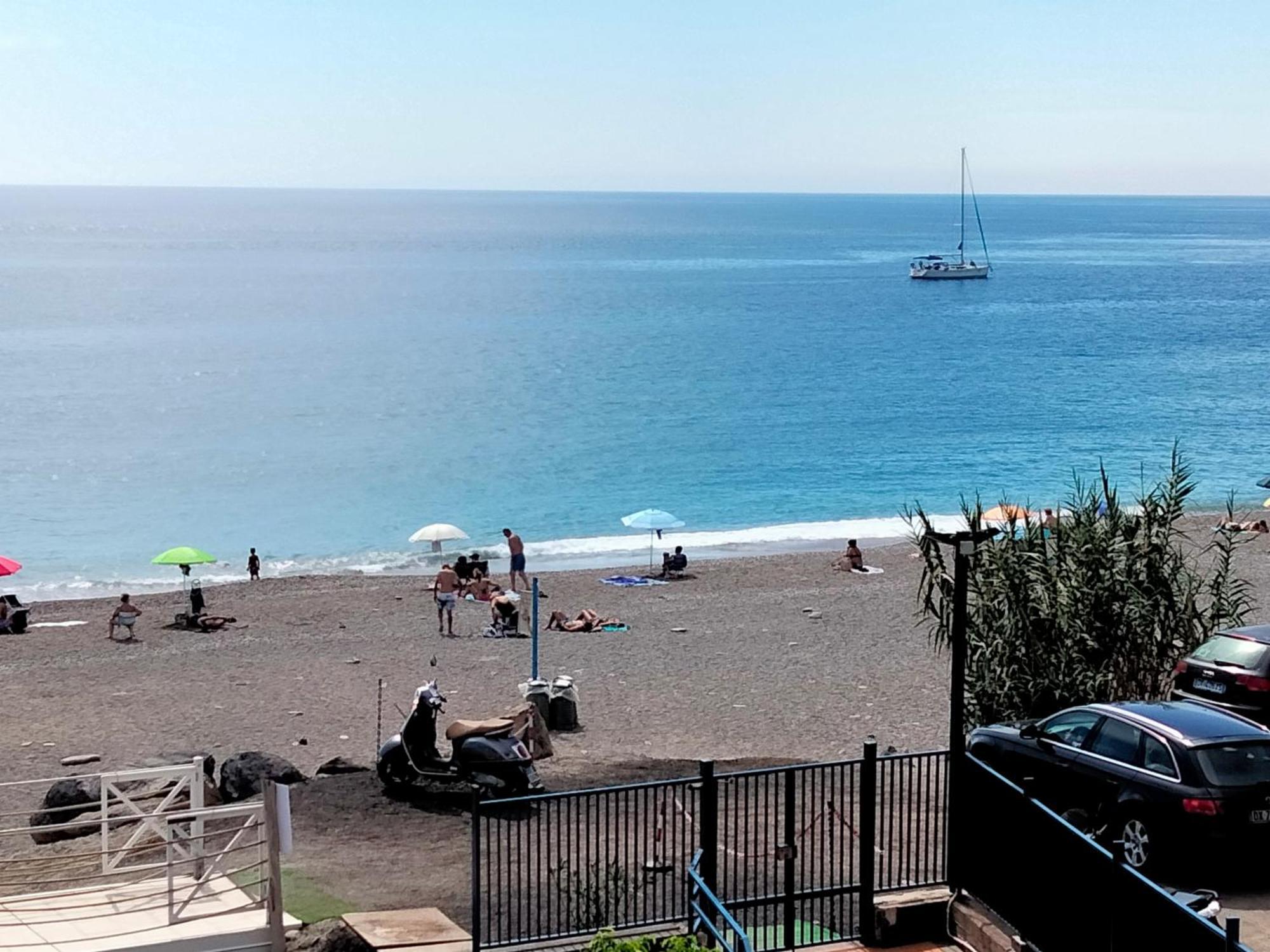 Seaside Villa Giardini Naxos Exterior photo